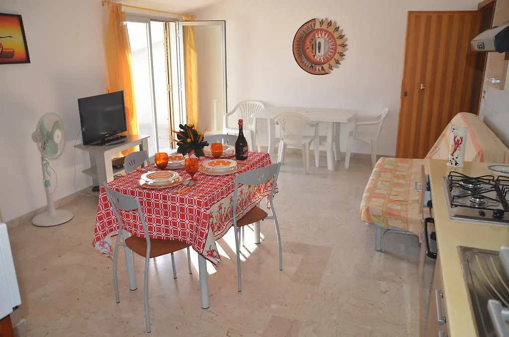 Bed and Breakfast Taormina Bay Lucia'S House à Nizza di Sicilia Couette-café